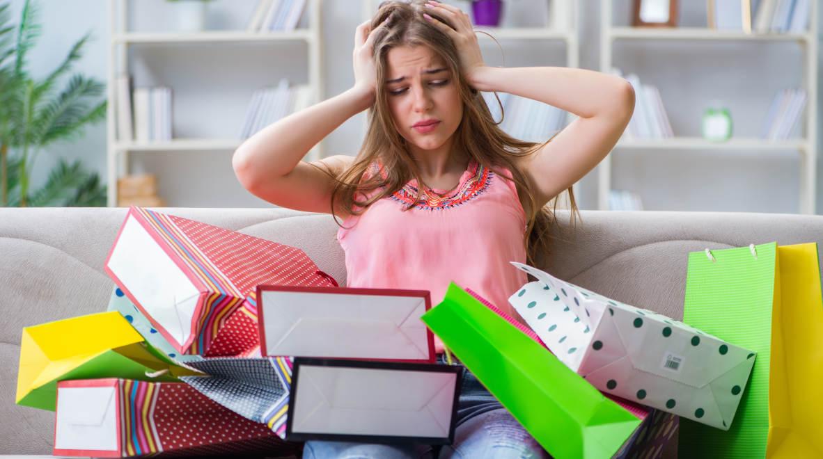 Compulsive buying disorder (CBD) adalah gangguan perilaku belanja yang berlebihan.