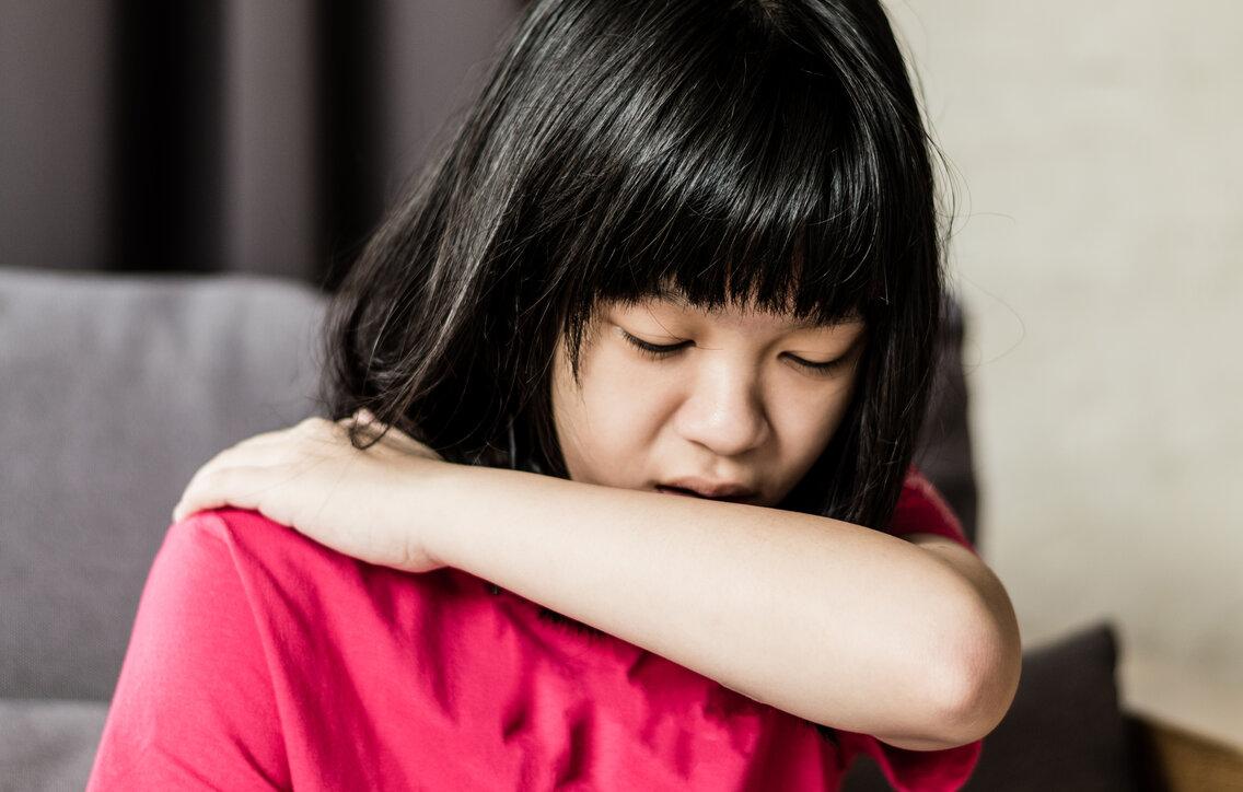 Cara Jitu Mengatasi Batuk Anak