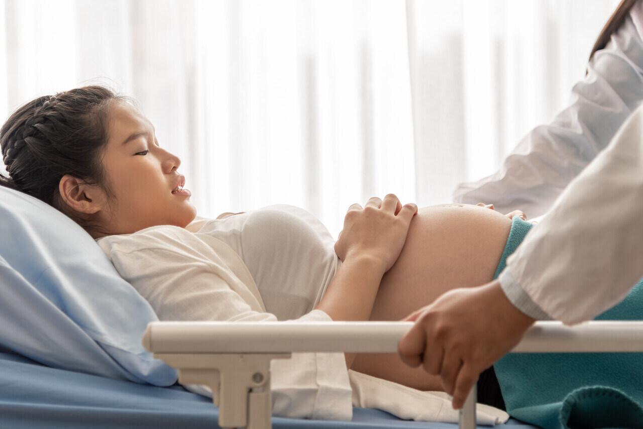 Tips Melahirkan Normal Tanpa Jahitan