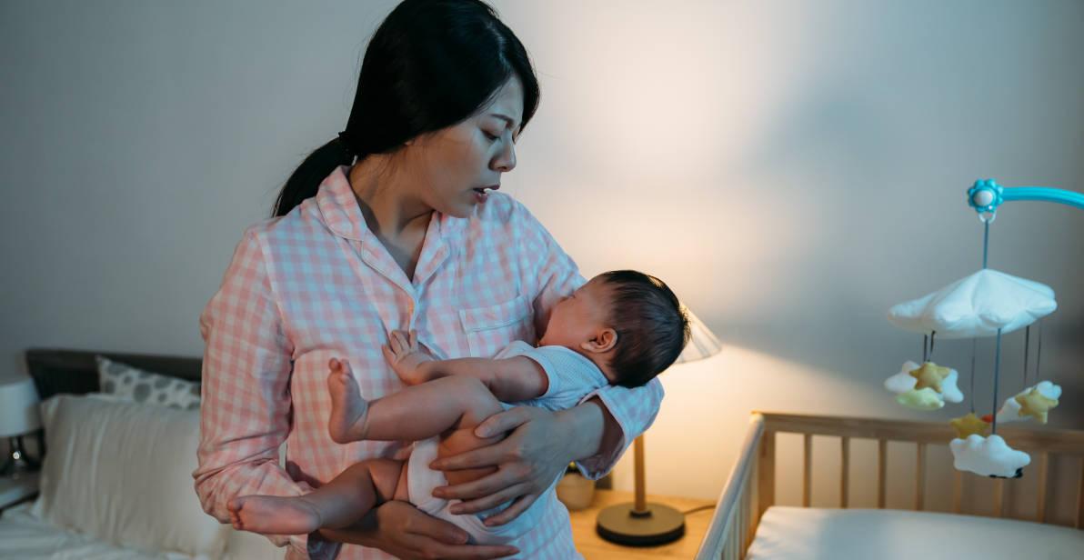 Penyebab Bayi Rewel di Malam Hari dan Cara Mengatasinya 